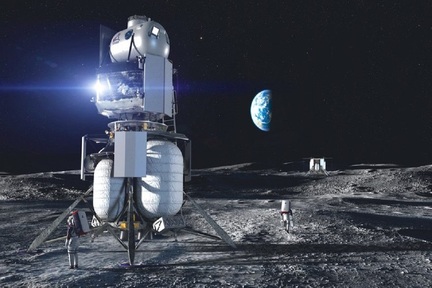 فضانوردان پاسخ می‌دهند: چرا سفر به ماه به تاخیر افتاد؟