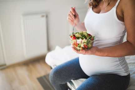 10 غذایی که باید در بارداری بخورید!