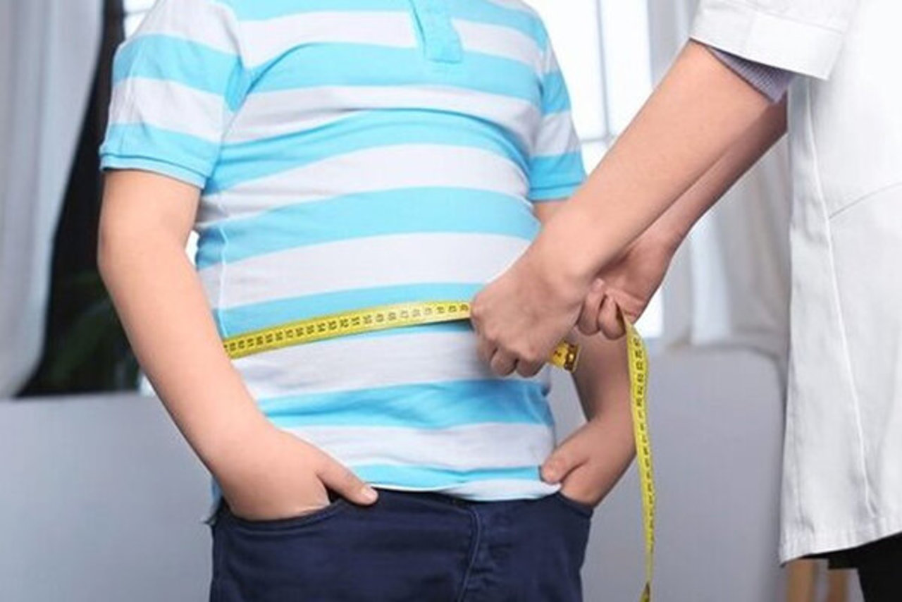 چاقی در پسران موجب ناباروری در بزرگسالی می شود