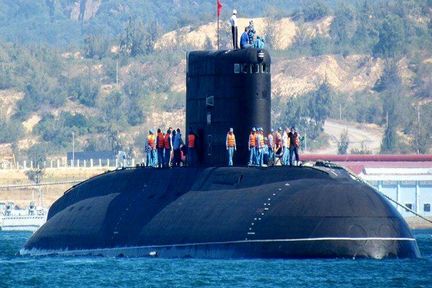 زیردریایی هسته ای روسیه مجهز به موشک فراصوت می شود