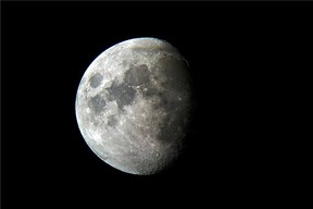یک فرضیه جدید؛ آیا ماه از کره زمین به وجود آمده است؟