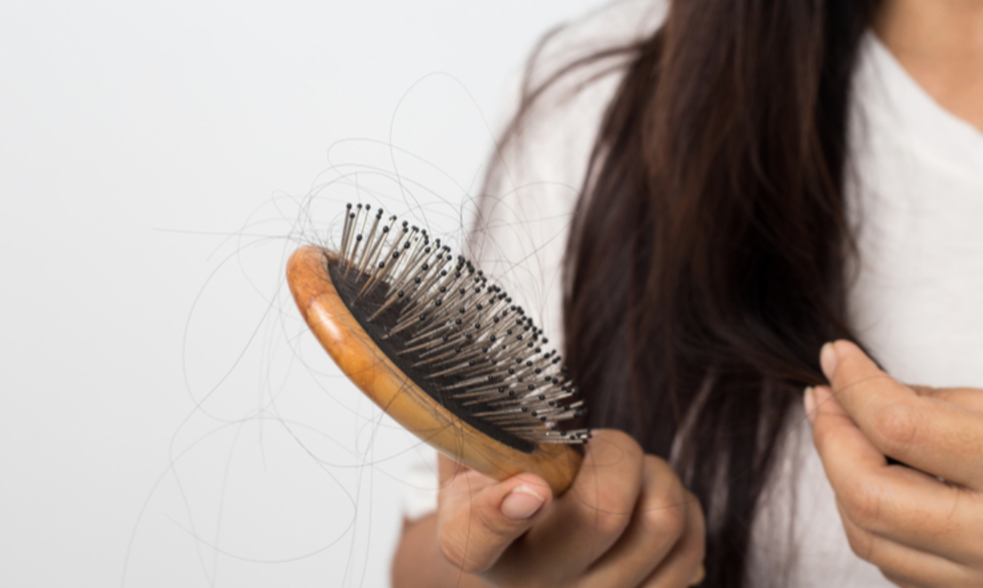10 درمان ساده برای ریزش مو