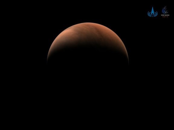 تصاویر جدید و خیره کننده کاوشگر چینی از سیاره مریخ