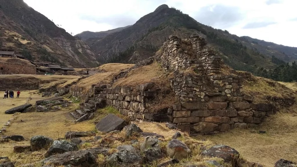  محل مخفی برگزاری آیین‌های باستانی «تمدن آند» در زیر یک معبد در کشور پرو کشف شد 