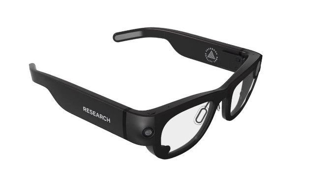 همکاری فیسبوک و ری بن برای ساخت عینک هوشمند